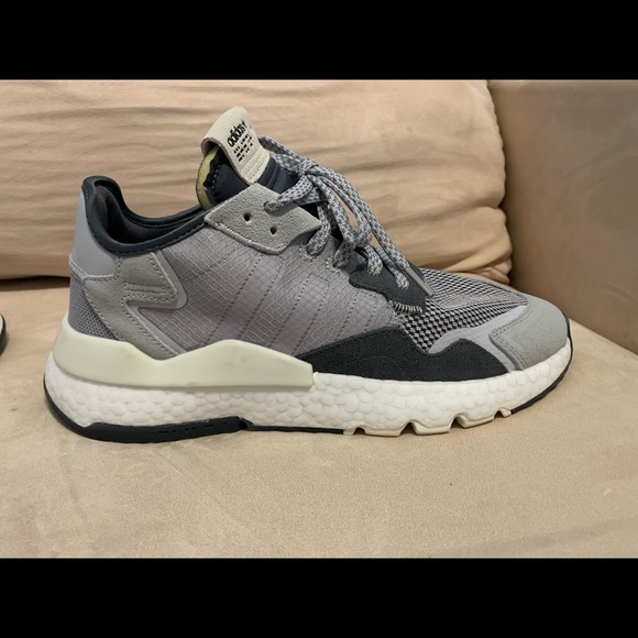 Adidas jogger ,almost new - Picture 8 of 8